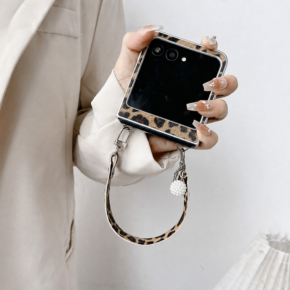 Leopard Print Folding Flip Pho - Phone Accessories For Travel ulasan dan harga