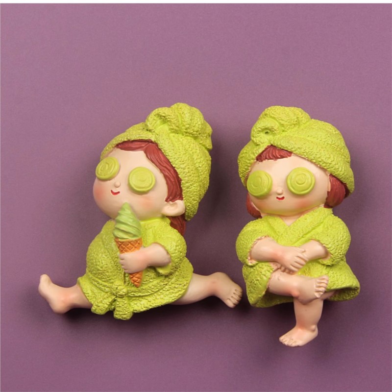 Wearing Nightgown Girl Resin R - Phone Accessories For Old People ulasan dan harga
